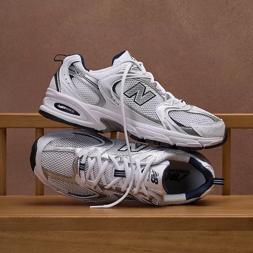 New Balance 530s white with indigo